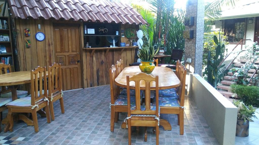 Coyaba Tropical Elegant Adult Guesthouse Manuel Antonio Εξωτερικό φωτογραφία